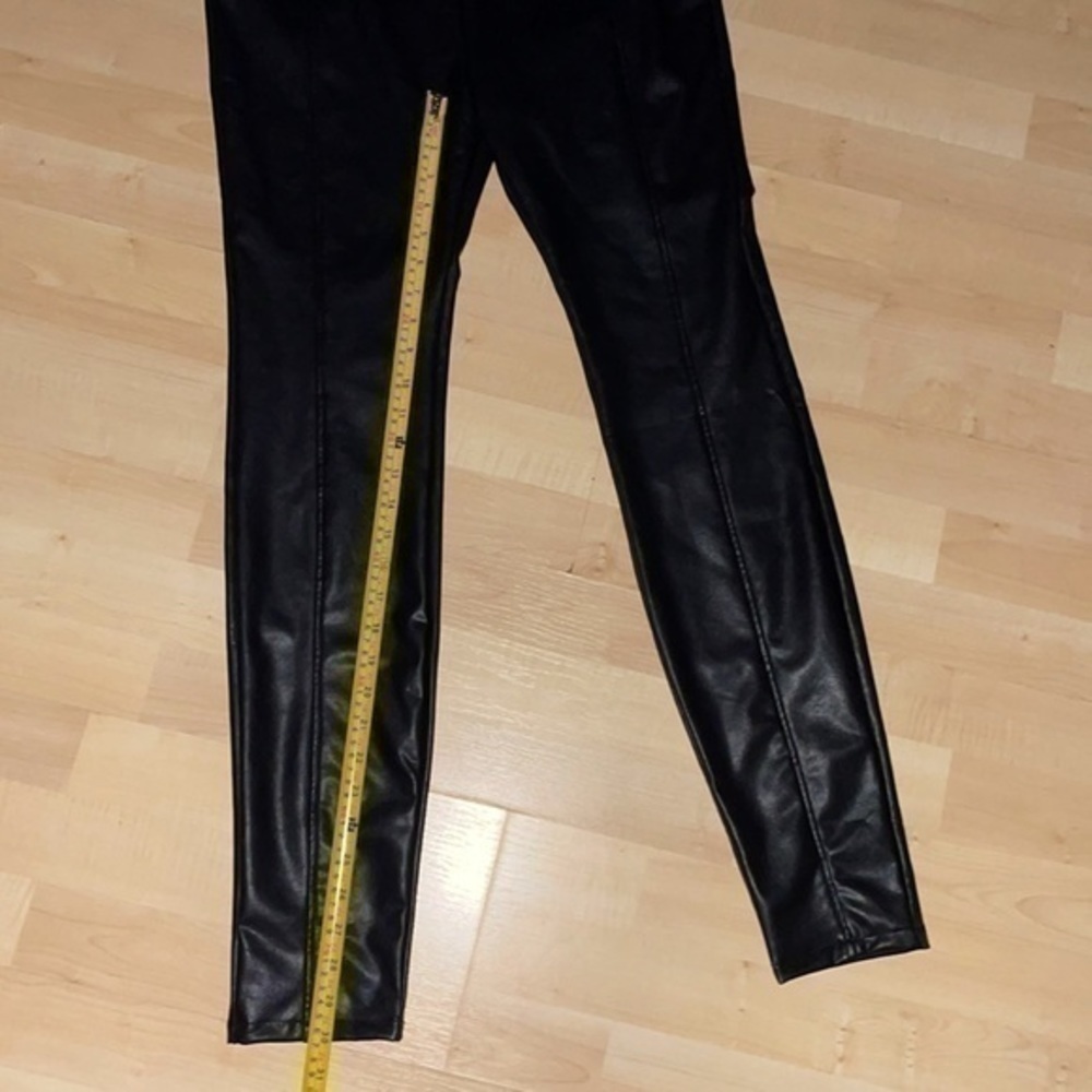 NWT ASTARS Rizzo tummy tuck leggings high waist vegan leather black stretch L - Picture 7 of 10